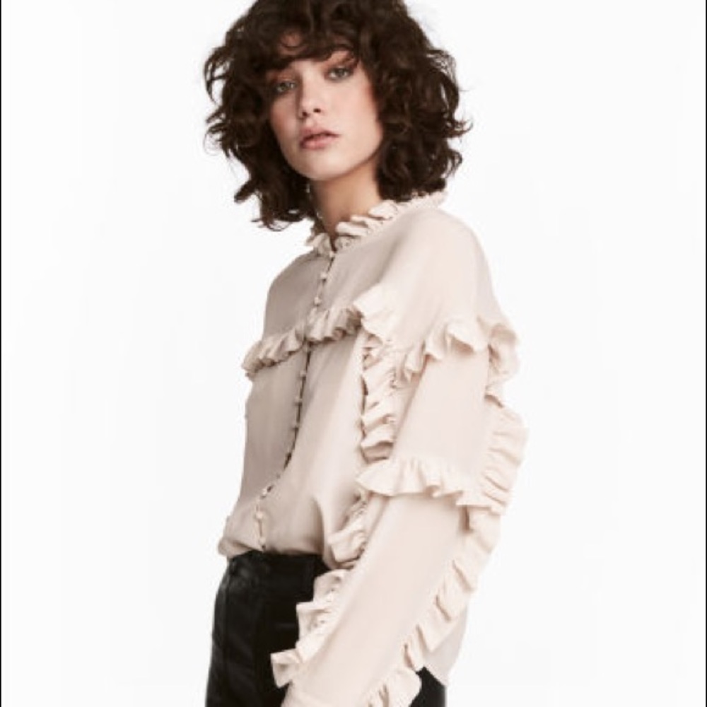 H&M Premium ruffle/ frilled oversize blouse top
